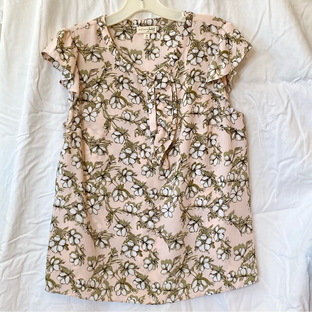 Maison Jules Coral and Green Flutter Sleeve Top with Ruffled Button Front